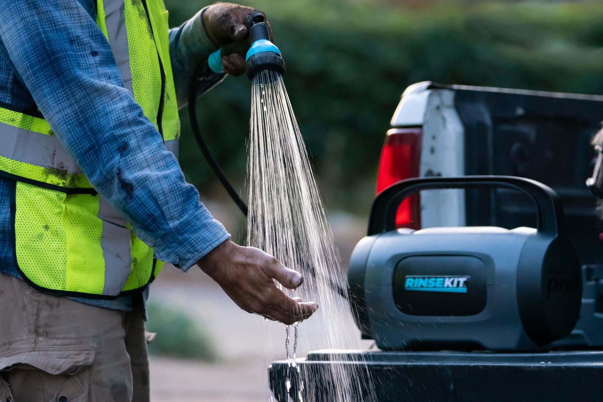 Men's Journal Ranks RinseKit as one of the Best Portable Showers
