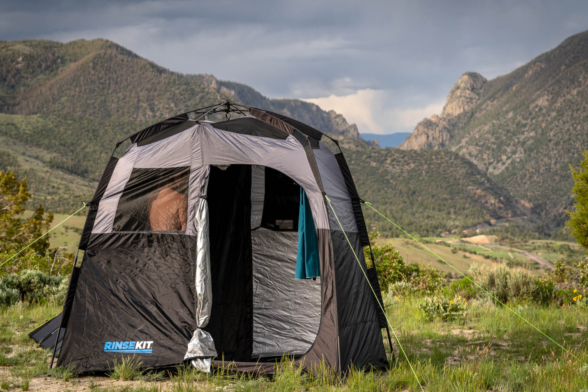 Shower shelter top